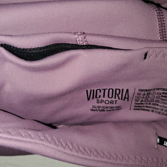 Victoria's Secret Total Knockout High Rise Stitch Detail Pocket Legging XS Short - Picture 7 of 9